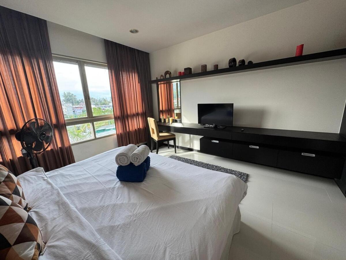 Modern 2-Bedroom Condo In Kamala Near The Beach Buitenkant foto
